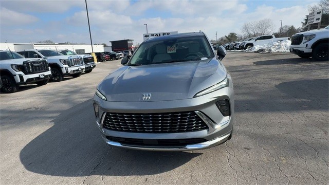 Buick Envision Vehicle Full-screen Gallery Image 03