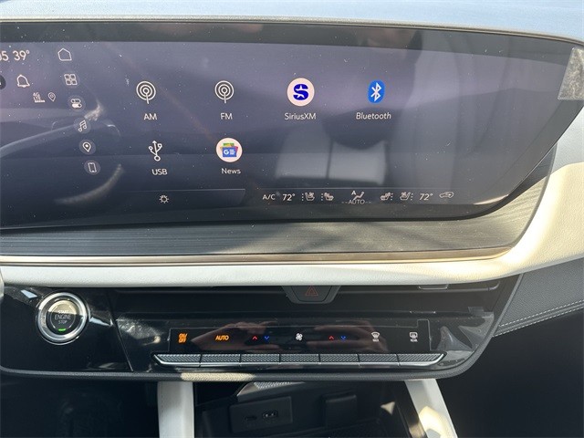 Buick Envision Vehicle Full-screen Gallery Image 16