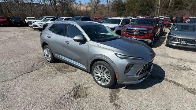 Buick Envision Vehicle Full-screen Gallery Image 02