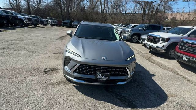 Buick Envision Vehicle Full-screen Gallery Image 03