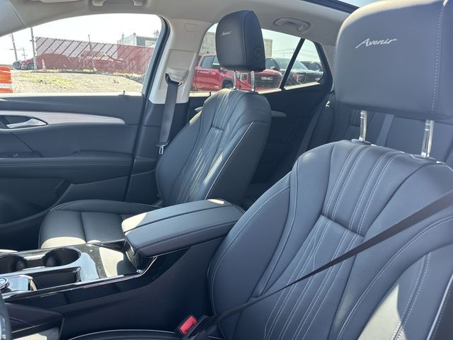 Buick Envision Vehicle Full-screen Gallery Image 11