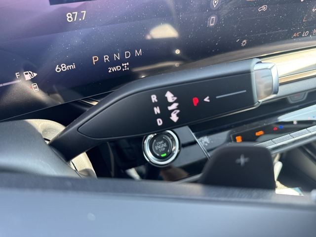 Buick Envision Vehicle Full-screen Gallery Image 20