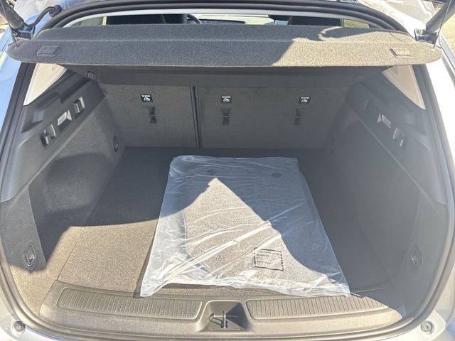 Buick Envision Vehicle Full-screen Gallery Image 24