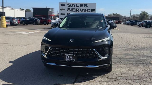 Buick Envision Vehicle Full-screen Gallery Image 03