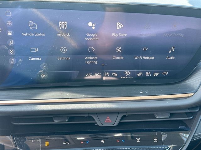 Buick Envision Vehicle Full-screen Gallery Image 16