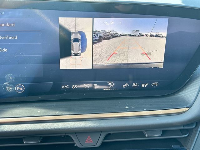 Buick Envision Vehicle Full-screen Gallery Image 17