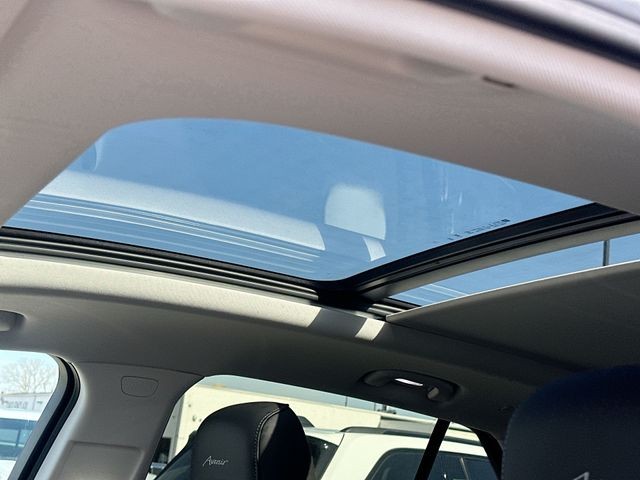 Buick Envision Vehicle Full-screen Gallery Image 21