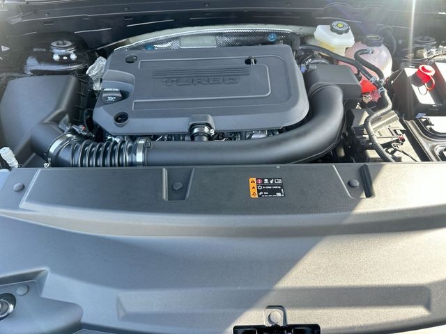 Buick Envision Vehicle Full-screen Gallery Image 25