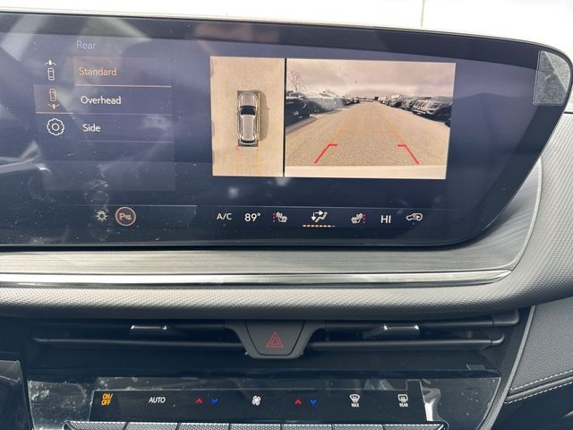 Buick Envision Vehicle Full-screen Gallery Image 17