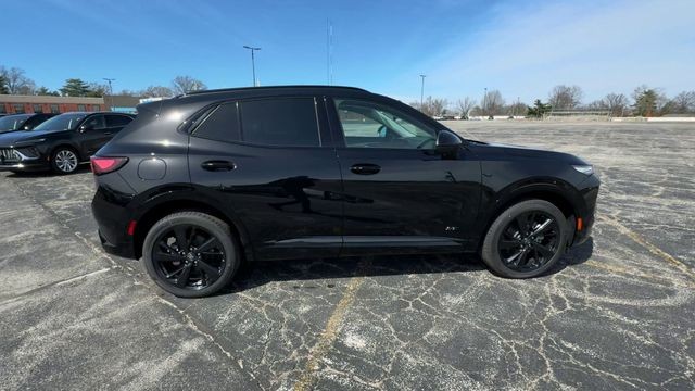 Buick Envision Vehicle Full-screen Gallery Image 09