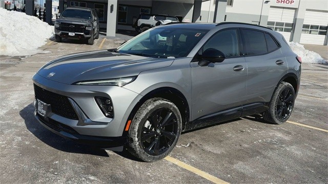 Buick Envision Vehicle Full-screen Gallery Image 04