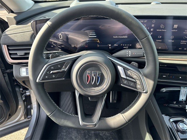 Buick Envision Vehicle Full-screen Gallery Image 14