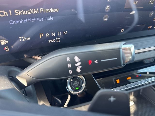 Buick Envision Vehicle Full-screen Gallery Image 19