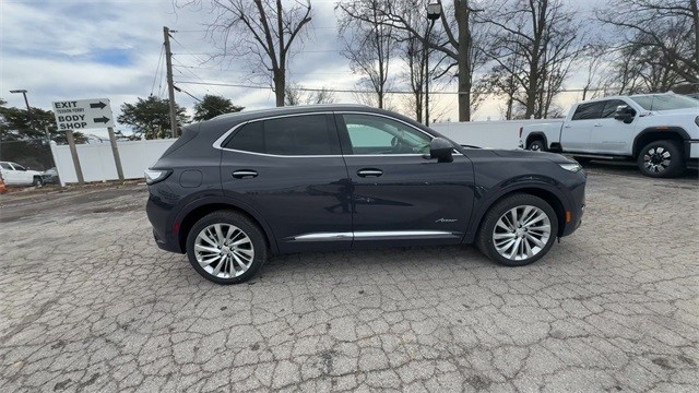 Buick Envision Vehicle Full-screen Gallery Image 09