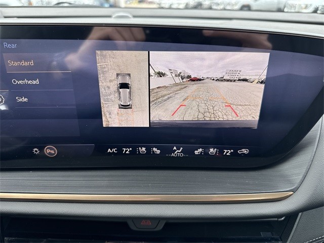 Buick Envision Vehicle Full-screen Gallery Image 17