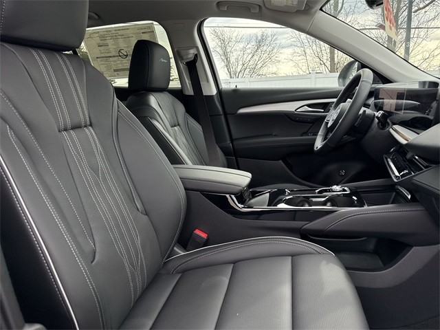 Buick Envision Vehicle Full-screen Gallery Image 25