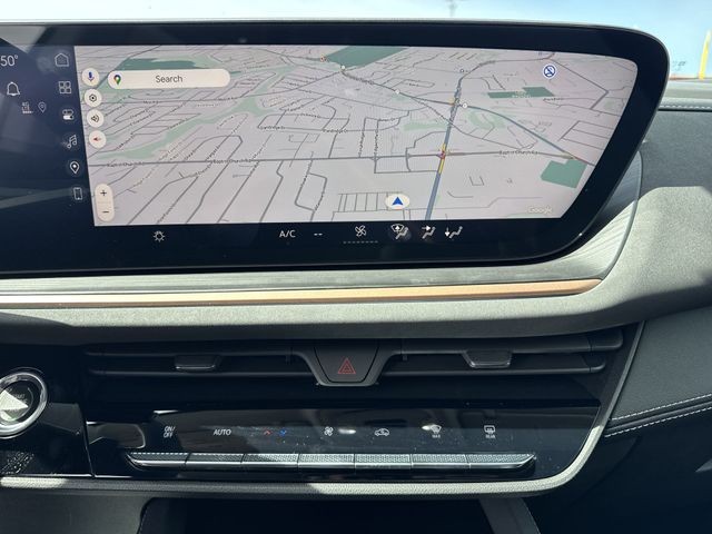 Buick Envision Vehicle Full-screen Gallery Image 18