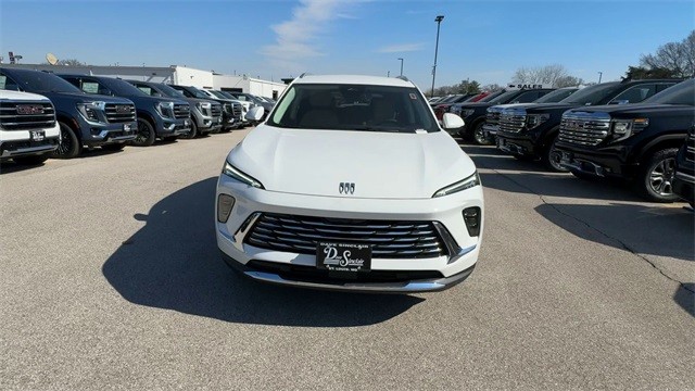 Buick Envision Vehicle Full-screen Gallery Image 03