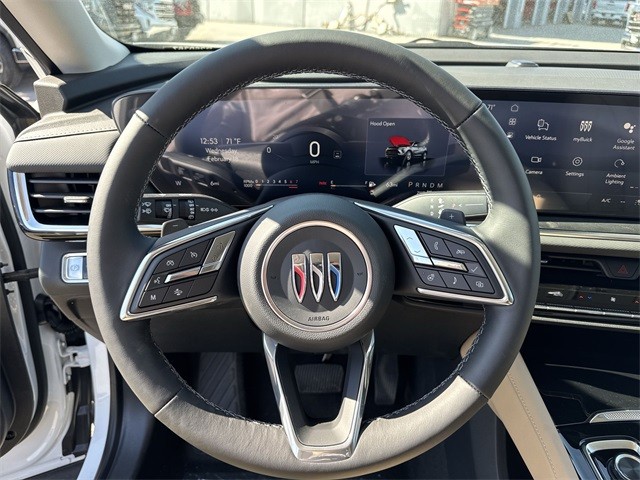 Buick Envision Vehicle Full-screen Gallery Image 14