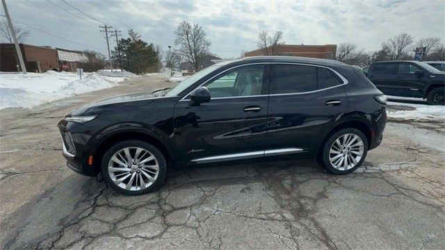 Buick Envision Vehicle Full-screen Gallery Image 05