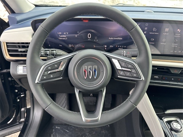 Buick Envision Vehicle Full-screen Gallery Image 14