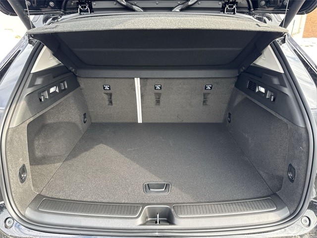 Buick Envision Vehicle Full-screen Gallery Image 24