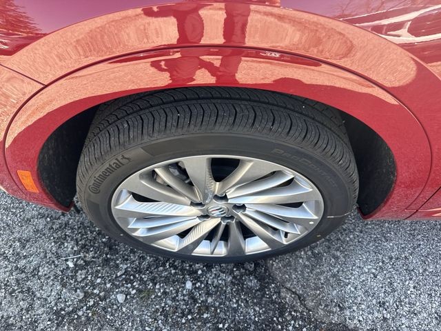 Buick Envision Vehicle Full-screen Gallery Image 10