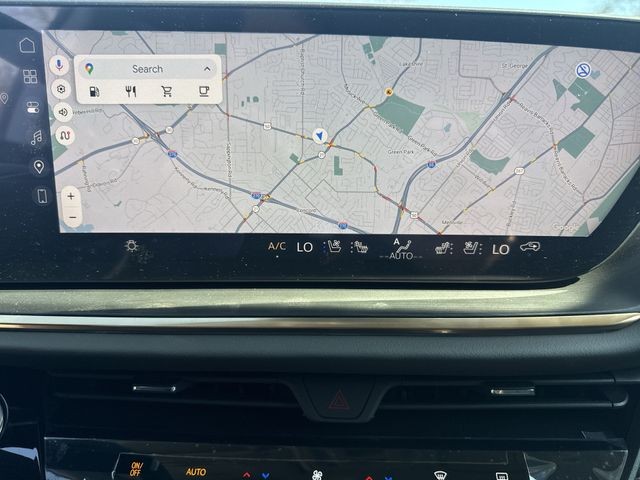 Buick Envision Vehicle Full-screen Gallery Image 18