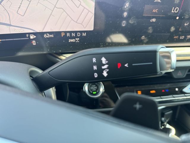 Buick Envision Vehicle Full-screen Gallery Image 20