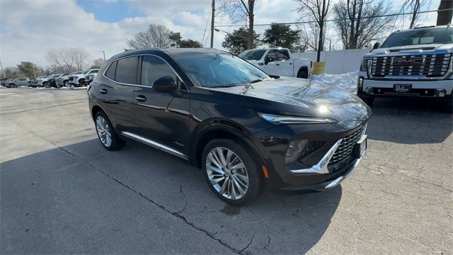 Buick Envision Vehicle Full-screen Gallery Image 02