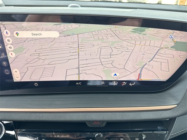 Buick Envision Vehicle Full-screen Gallery Image 18