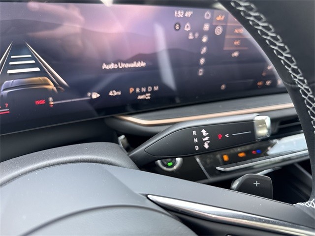 Buick Envision Vehicle Full-screen Gallery Image 20