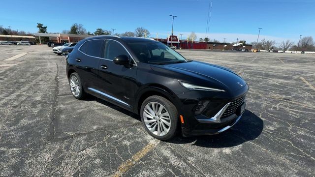 Buick Envision Vehicle Full-screen Gallery Image 02