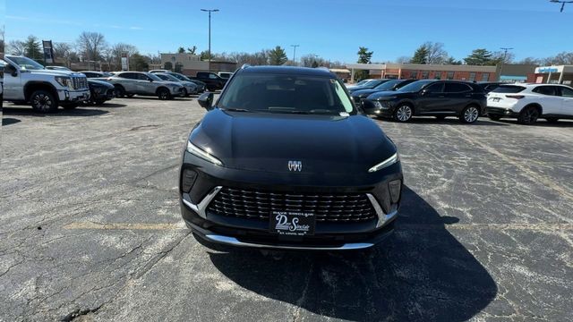 Buick Envision Vehicle Full-screen Gallery Image 03