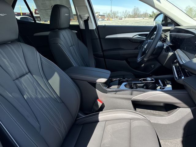 Buick Envision Vehicle Full-screen Gallery Image 25