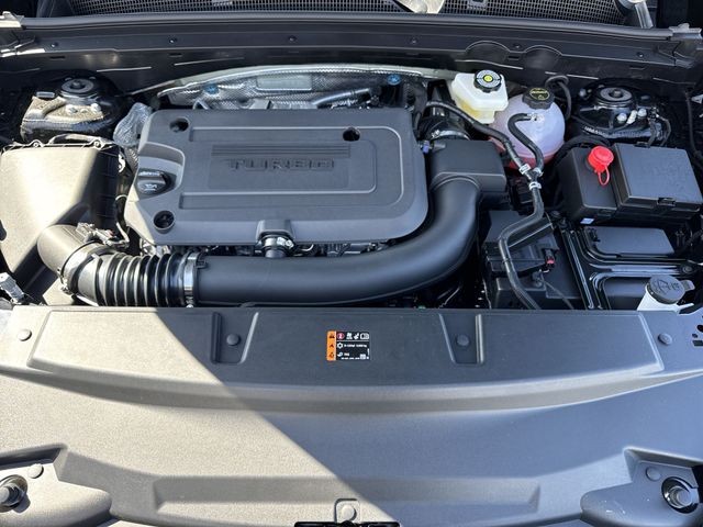 Buick Envision Vehicle Full-screen Gallery Image 26