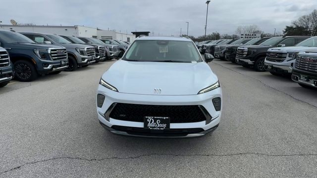 Buick Envision Vehicle Full-screen Gallery Image 03