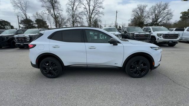 Buick Envision Vehicle Full-screen Gallery Image 09