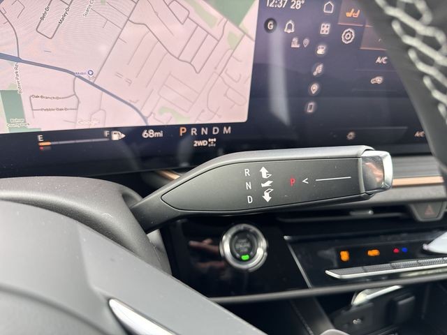 Buick Envision Vehicle Full-screen Gallery Image 20