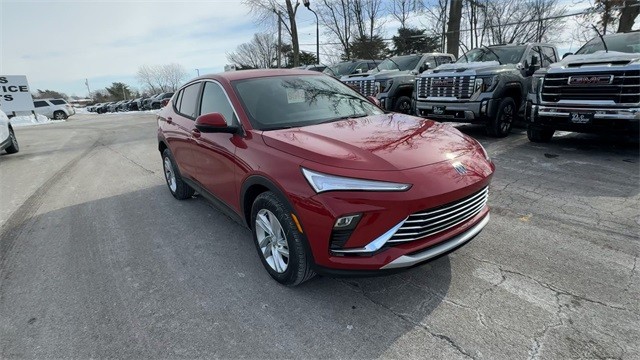 Buick Envista Vehicle Full-screen Gallery Image 02