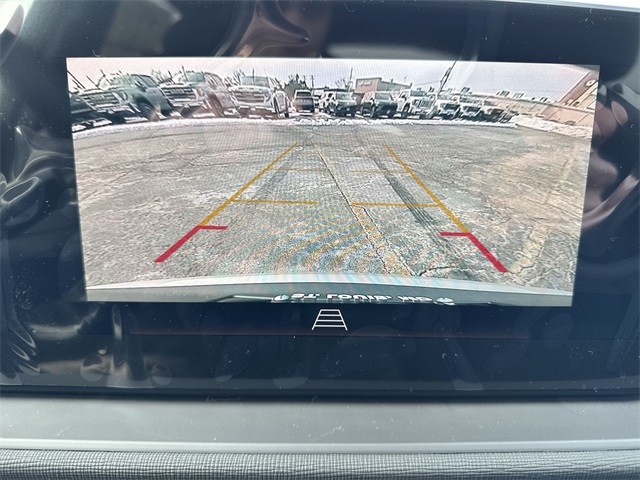 Buick Envista Vehicle Full-screen Gallery Image 17