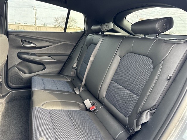 Buick Envista Vehicle Full-screen Gallery Image 21