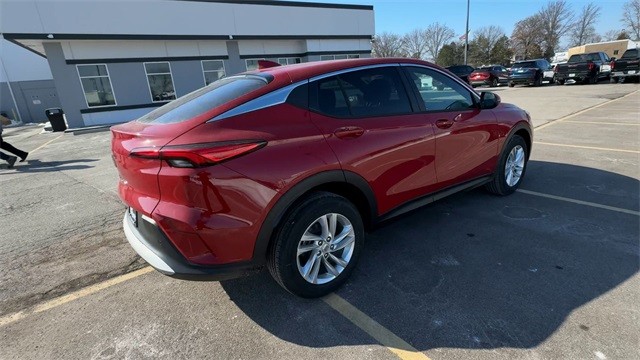 Buick Envista Vehicle Full-screen Gallery Image 08