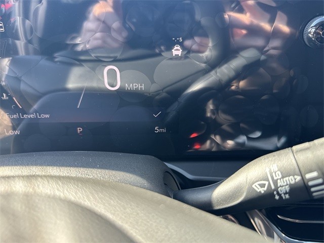 Buick Envista Vehicle Full-screen Gallery Image 15