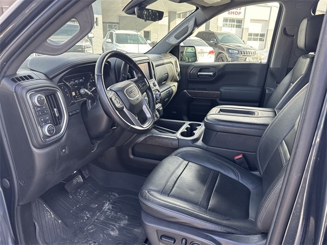 GMC Sierra 1500 Vehicle Full-screen Gallery Image 13