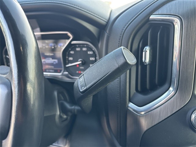 GMC Sierra 1500 Vehicle Full-screen Gallery Image 20