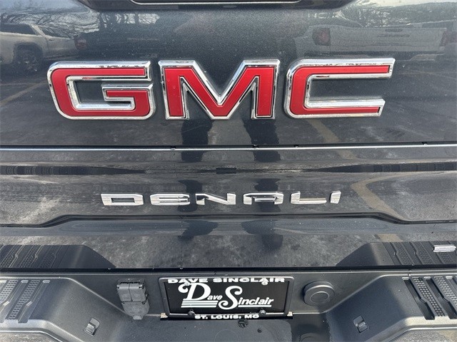 GMC Sierra 1500 Vehicle Full-screen Gallery Image 36