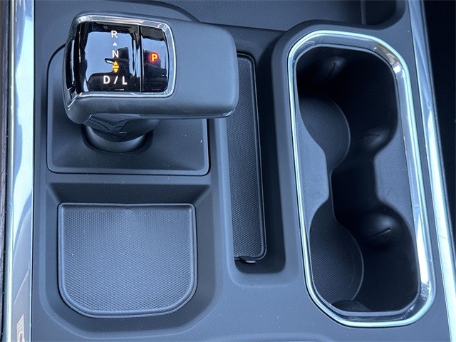 GMC Sierra 1500 Vehicle Full-screen Gallery Image 20