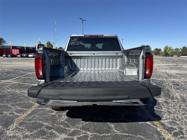 GMC Sierra 1500 Vehicle Full-screen Gallery Image 23