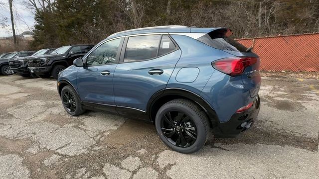 Buick Encore GX Vehicle Full-screen Gallery Image 06